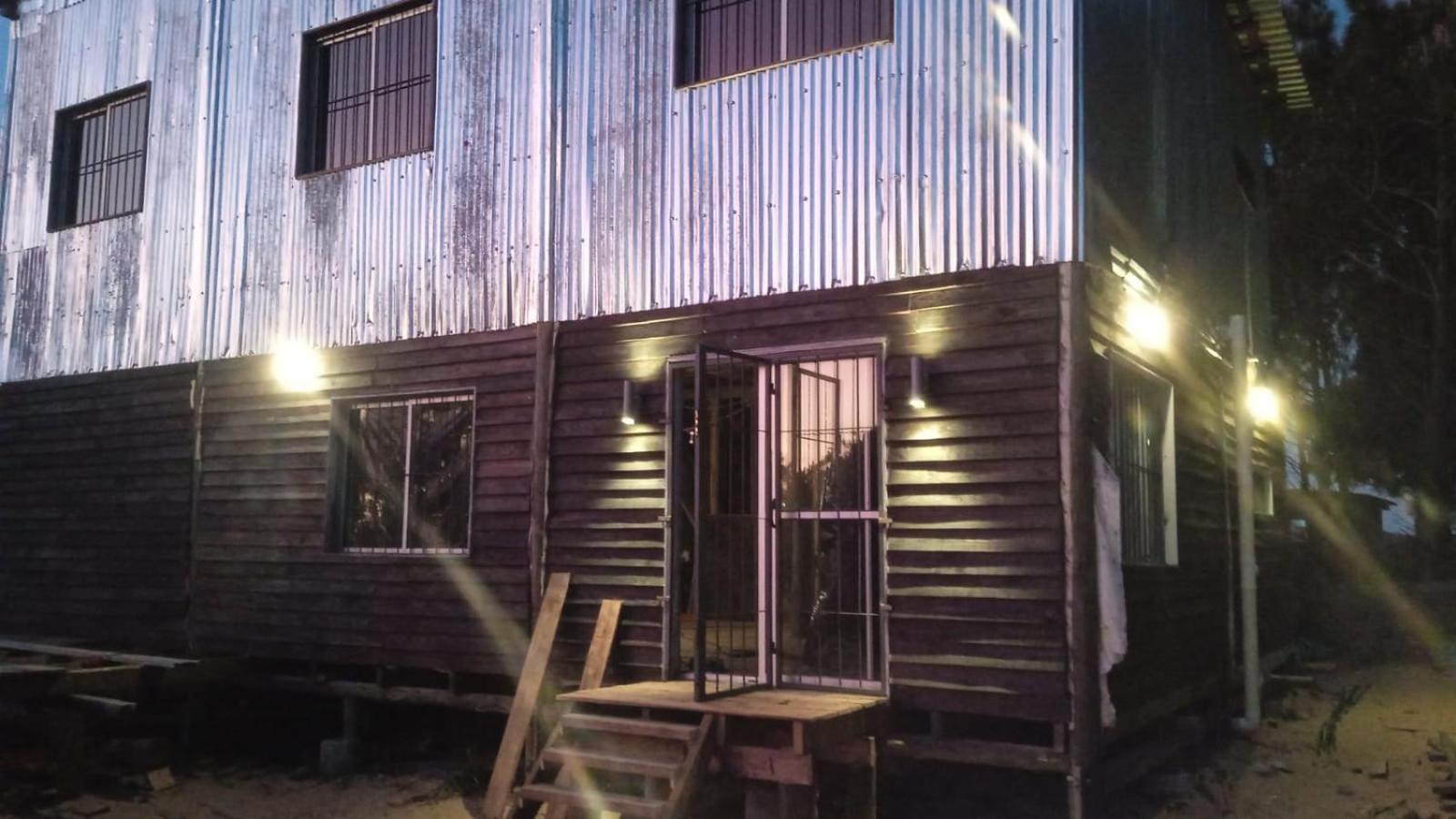 Casa Copada Vandrarhem Punta Del Diablo Exteriör bild